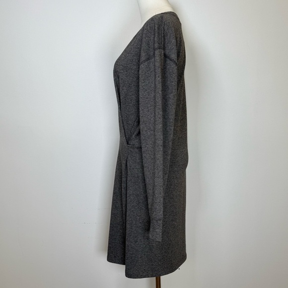Brand New! CAbi ‘Put-On’ Dress Grey Heather Sweatshirt Style Women’s Size Small - Picture 4 of 11
